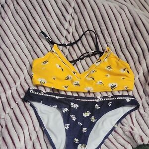Cupshe Yellow and Navy Floral Bikini